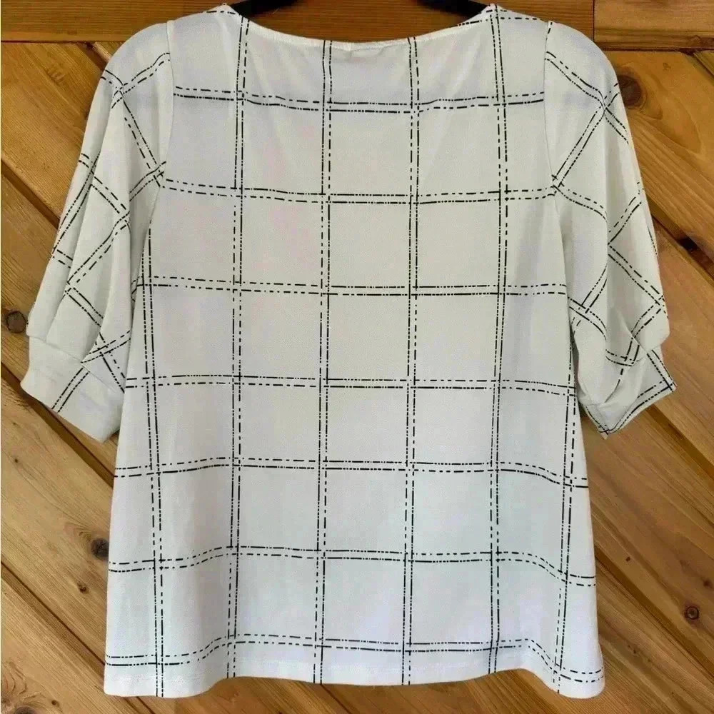 H&M Blouse - Picture 3 of 3